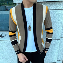 Load image into Gallery viewer, Splicing Contrast Sweater Coat Casual Men Sweatercoat Tricot Cardigan Knitted Sweater Casaco Masculino Hombre Cardigan Sweater